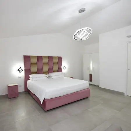 Borgo Imperiale Farm stay *